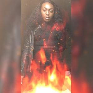 Meet your Posher, Ebony